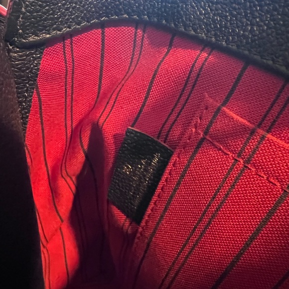 Louis Vuitton Navy Monogram Empreinte Montaigne MM - Picture 12 of 17